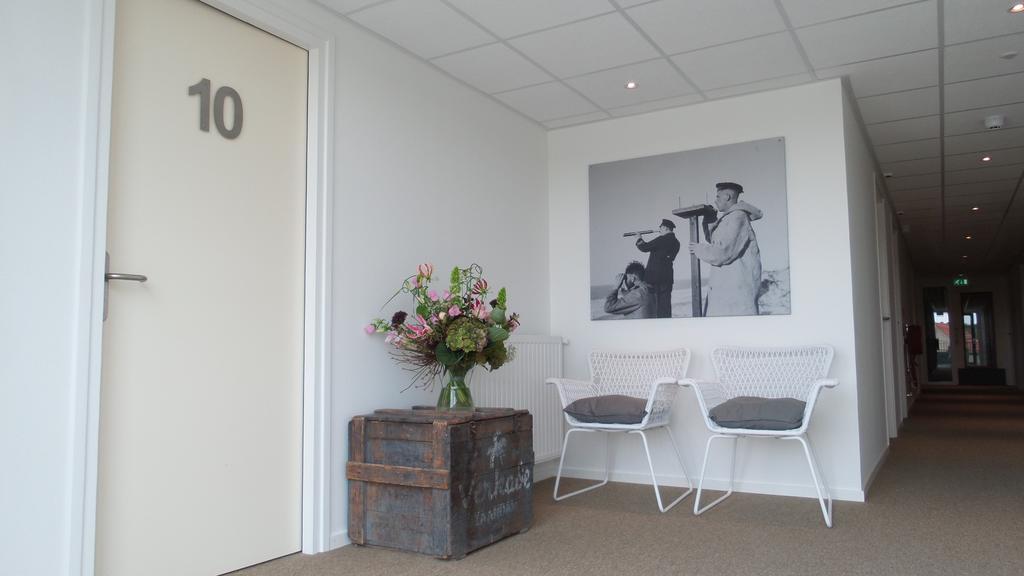 Hotel Posthuys Vlieland Luaran gambar